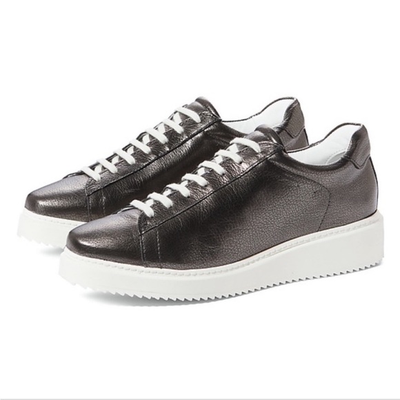 Homers Artisan Ista Metallic Sneaker